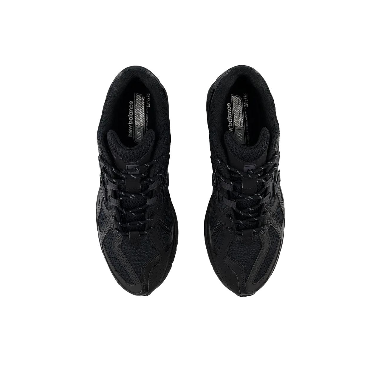 รองเท้าลำลอง New Balance 1906U - New Balance Shoes 9060 บทวิจารณ์และราคา
